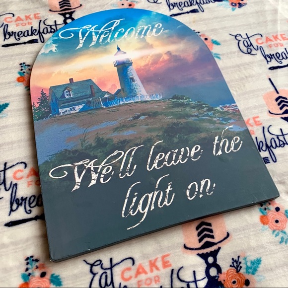 1 LEFT! ⚓️ Nautical Lighthouse Light Up Canvas ⚓️ - Picture 3 of 6
